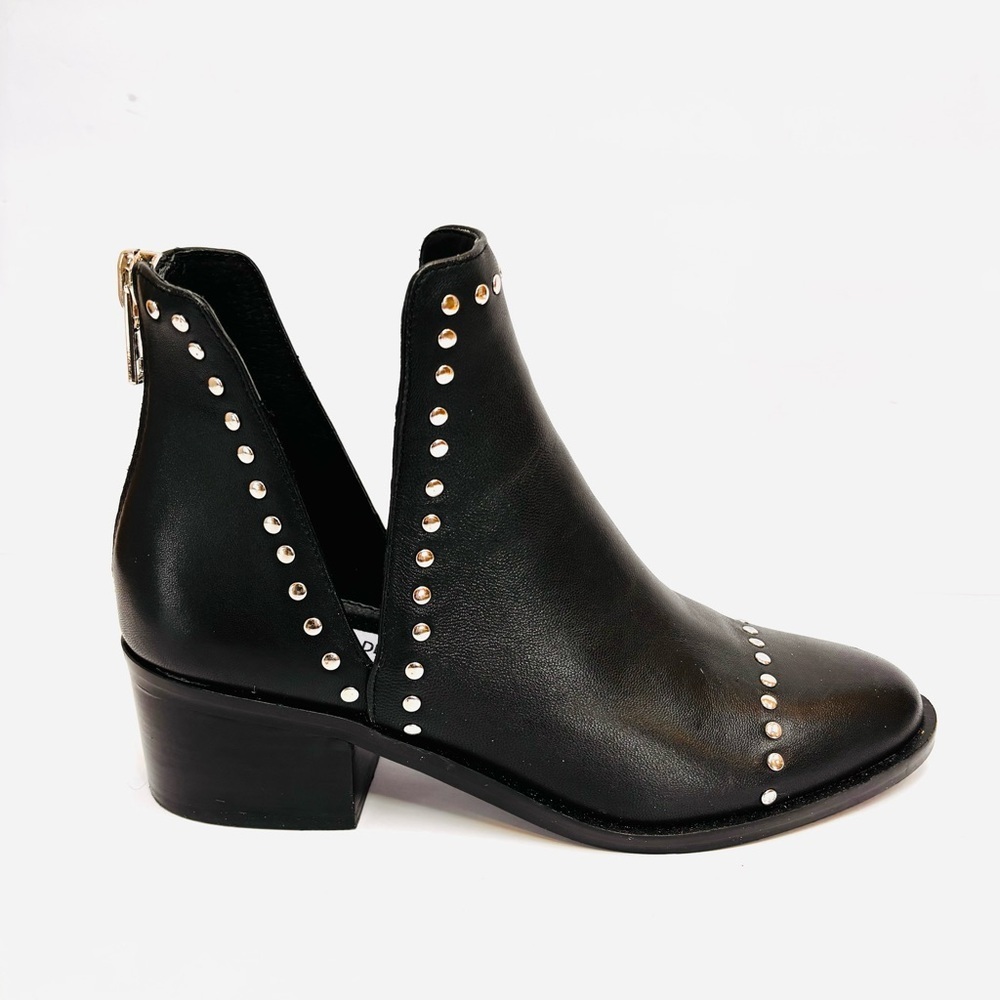 Steve Madden Conspire Studded Leather Ankle Boot Black Size 6.5